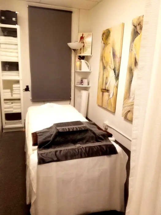 737 Natural Bodywork&Massage Spa 5