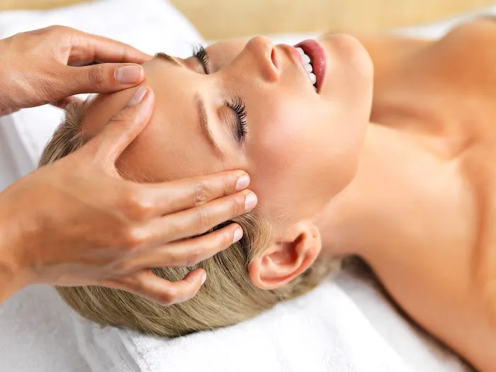Zen Massage & Head Spa 86 5