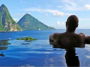 Top-Rated Spas with Exclusive Luxury Treatments in the US