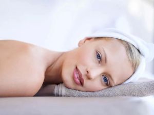 Best Spas with Outdoor Hot Tubs and Nature Views in the US