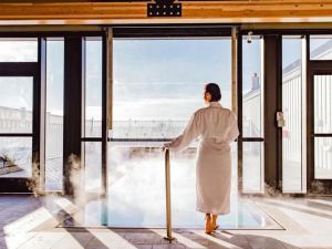 Top Spa Therapies for Reducing Anxiety and Stress in the USA