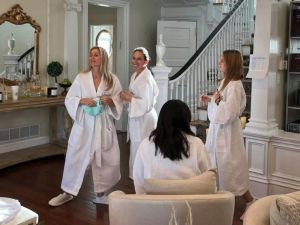 How to Plan a Relaxing Spa Party with Friends for a Memorable Experience