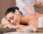 Exploring the Benefits of Aromatherapy Massage Oils for Mind and Body Wellness